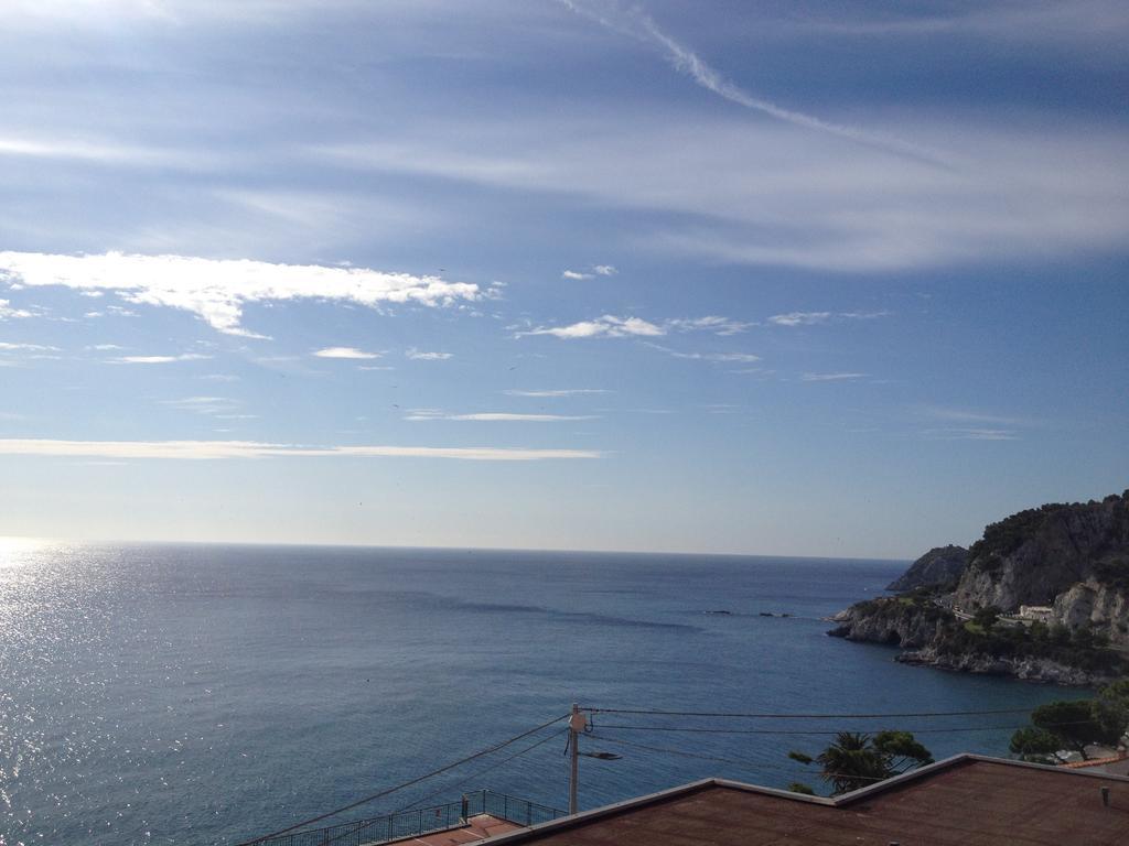 Albergo Miramare Bergeggi Exteriör bild